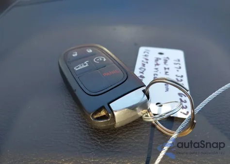 2021 Jeep Cherokee Limited 4X4 из США, поврежденный, VIN 1C4PJMDX9MD214493